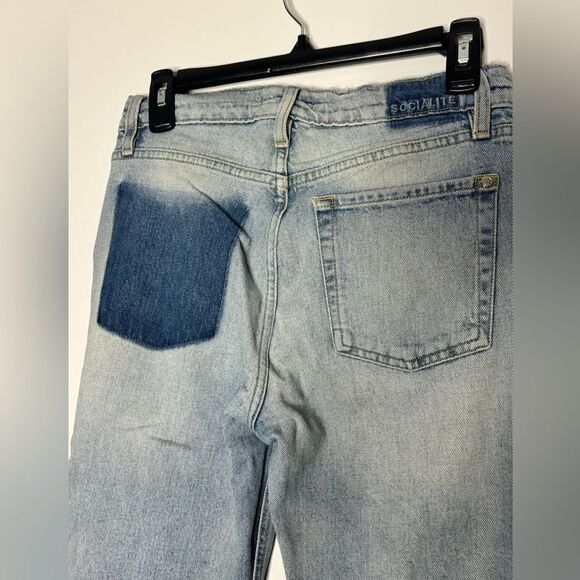 Socialite distressed button fly jeans. Size 28 - Picture 4 of 4